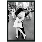 Sailor Kissing Nurse Iconic Image Color Statue